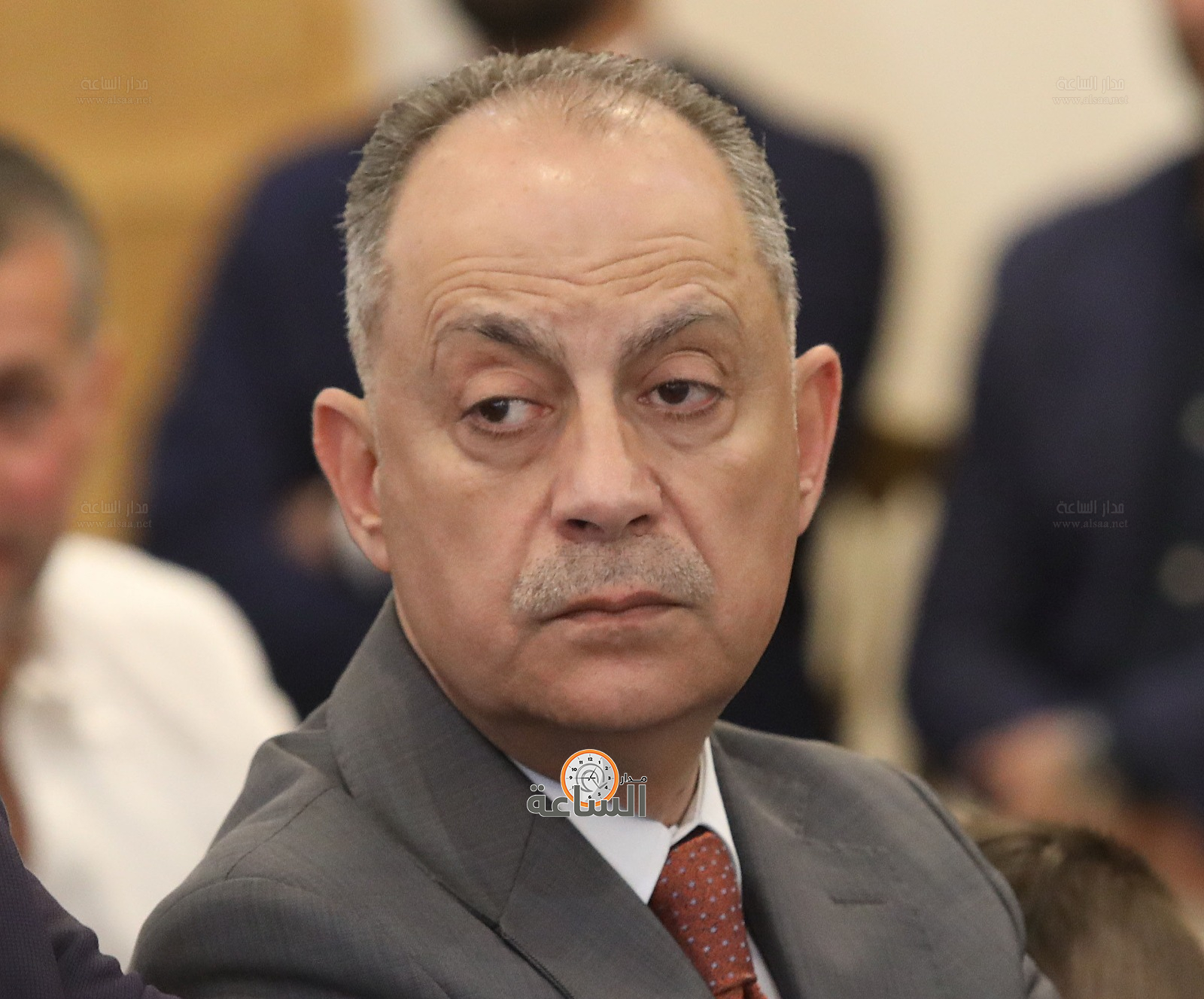 Madar Al-Saa Images 0.47819639891286925