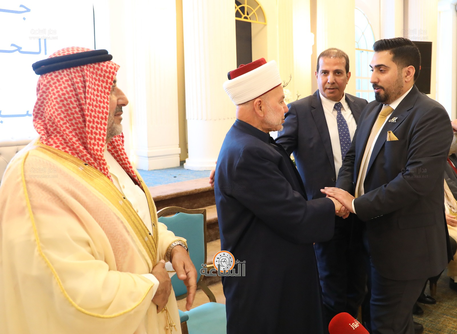 Madar Al-Saa Images 0.415137438961793