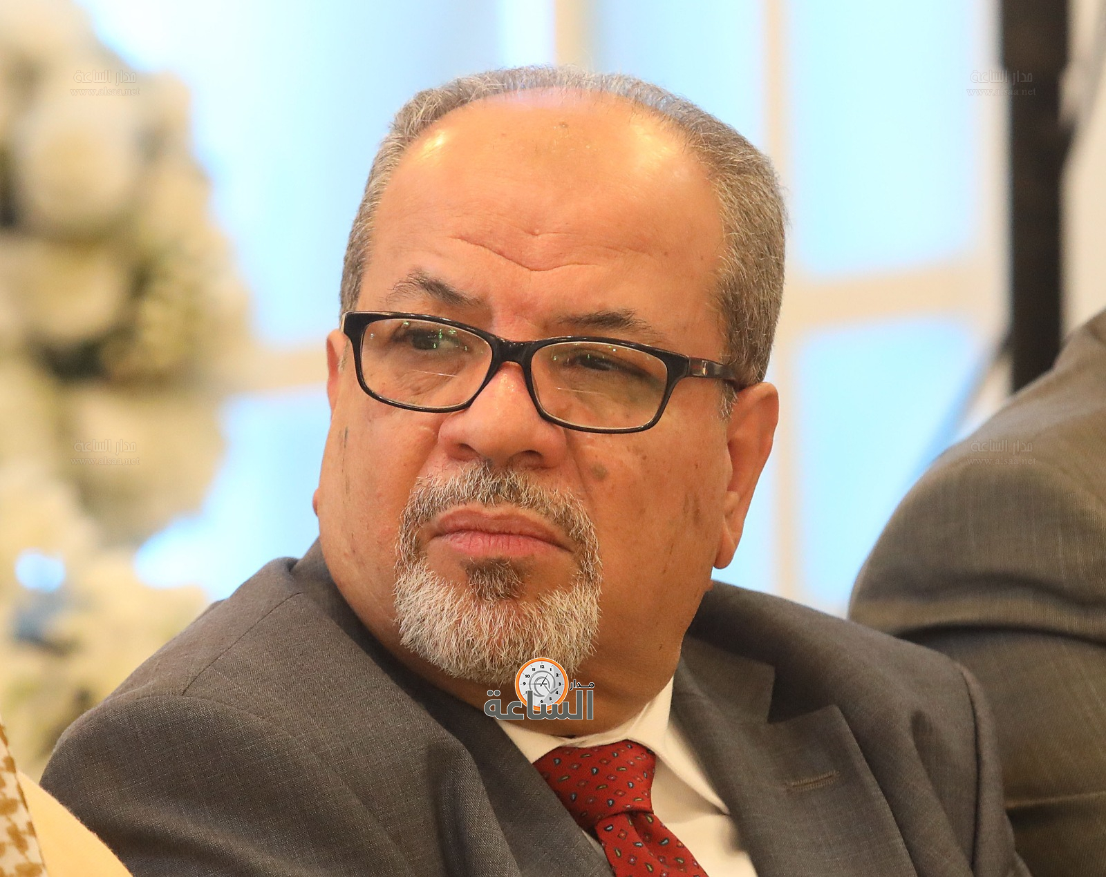 Madar Al-Saa Images 0.895391111661247