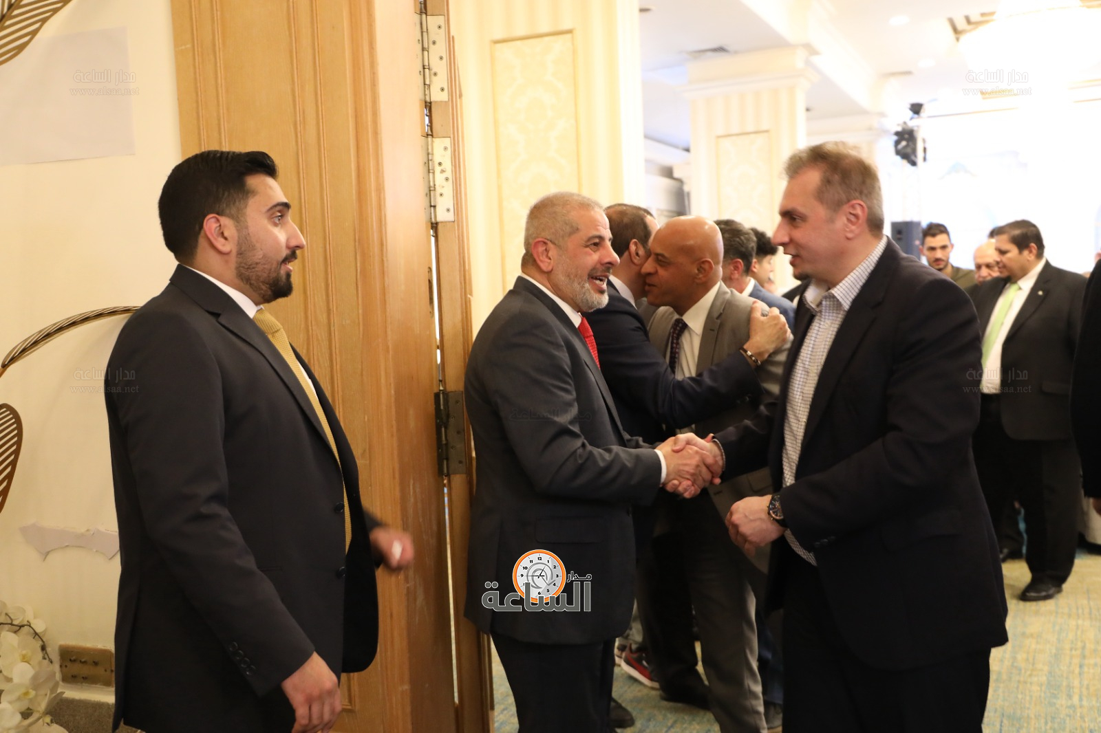 Madar Al-Saa Images 0.022910337739813658