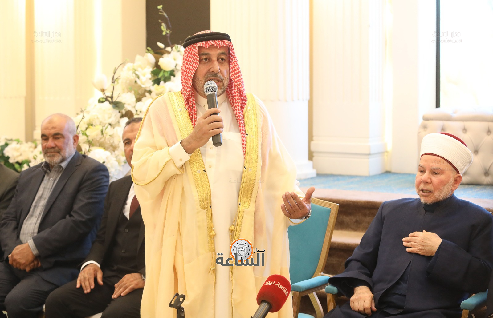 Madar Al-Saa Images 0.01931599319380406