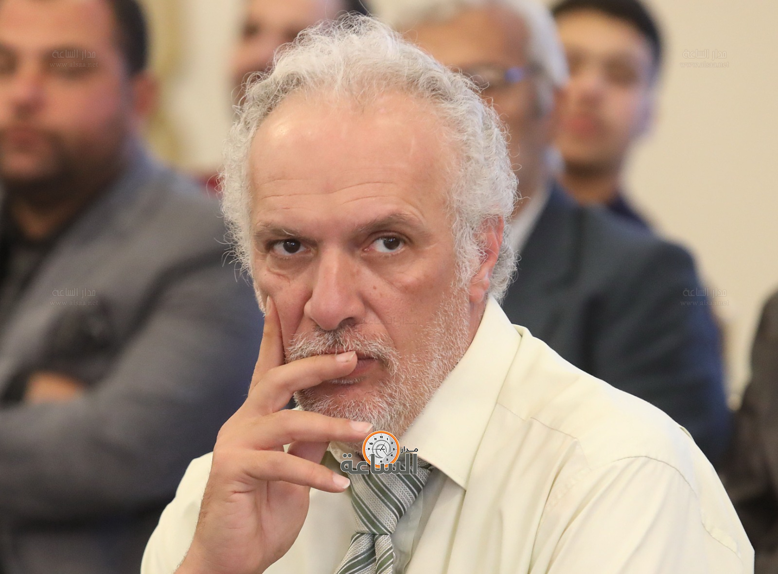 Madar Al-Saa Images 0.23390424345304894