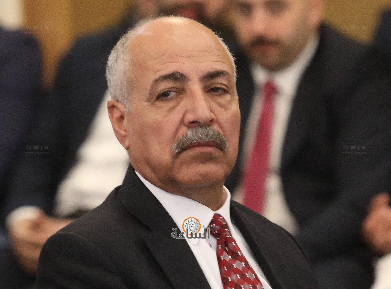 Madar Al-Saa Images 0.6365309181441654