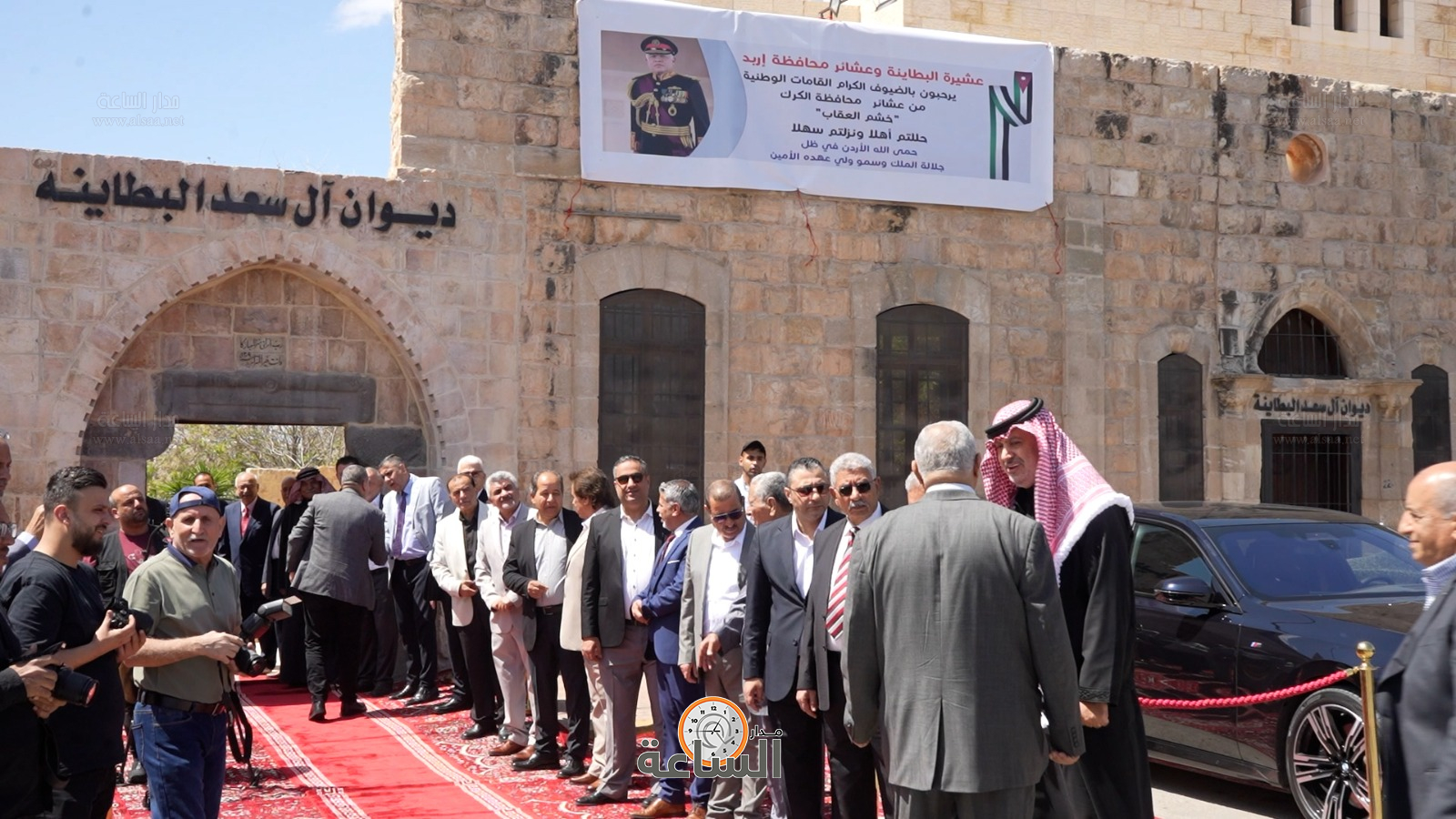 Madar Al-Saa Images 0.8099398727265561