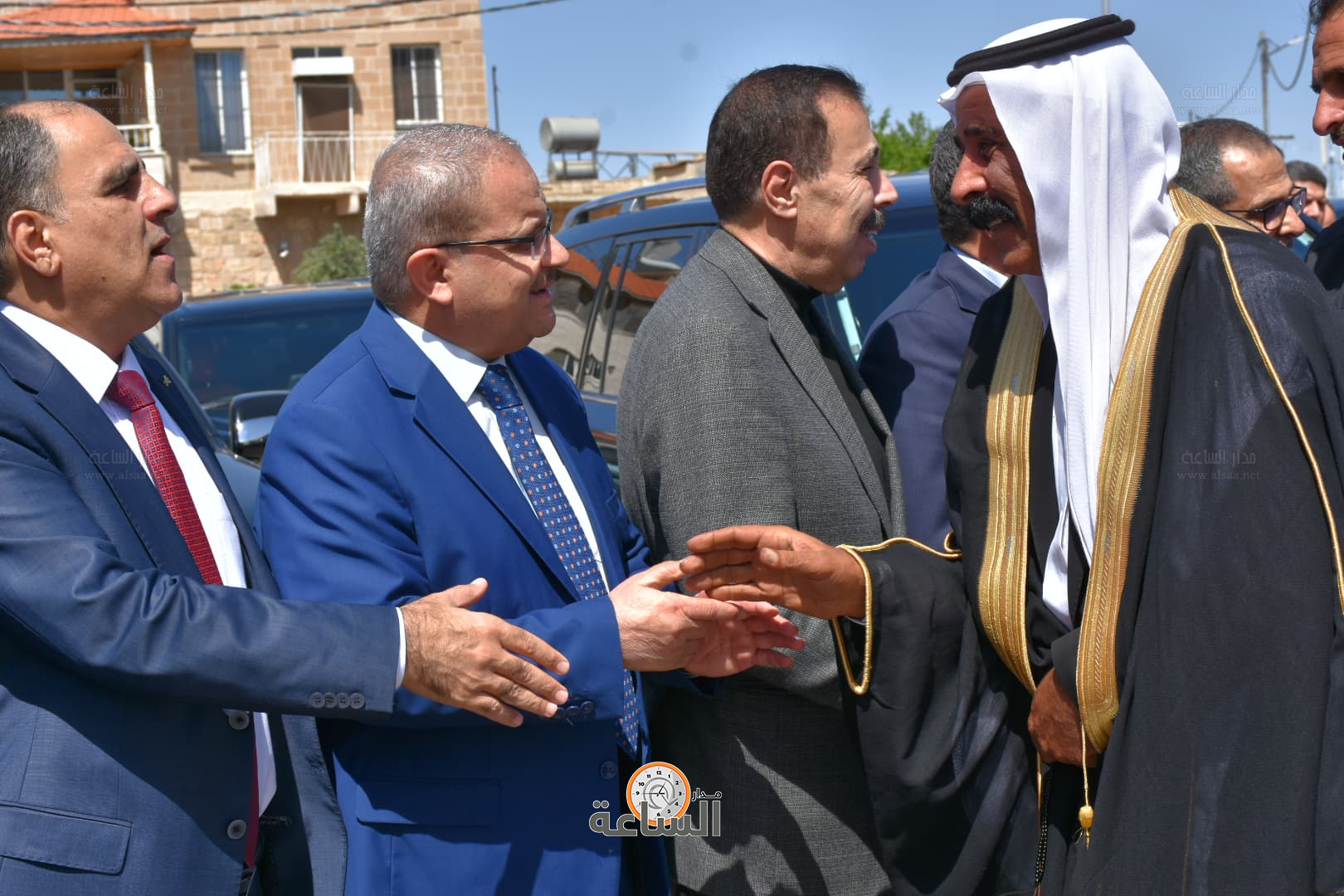 Madar Al-Saa Images 0.8999429619974735