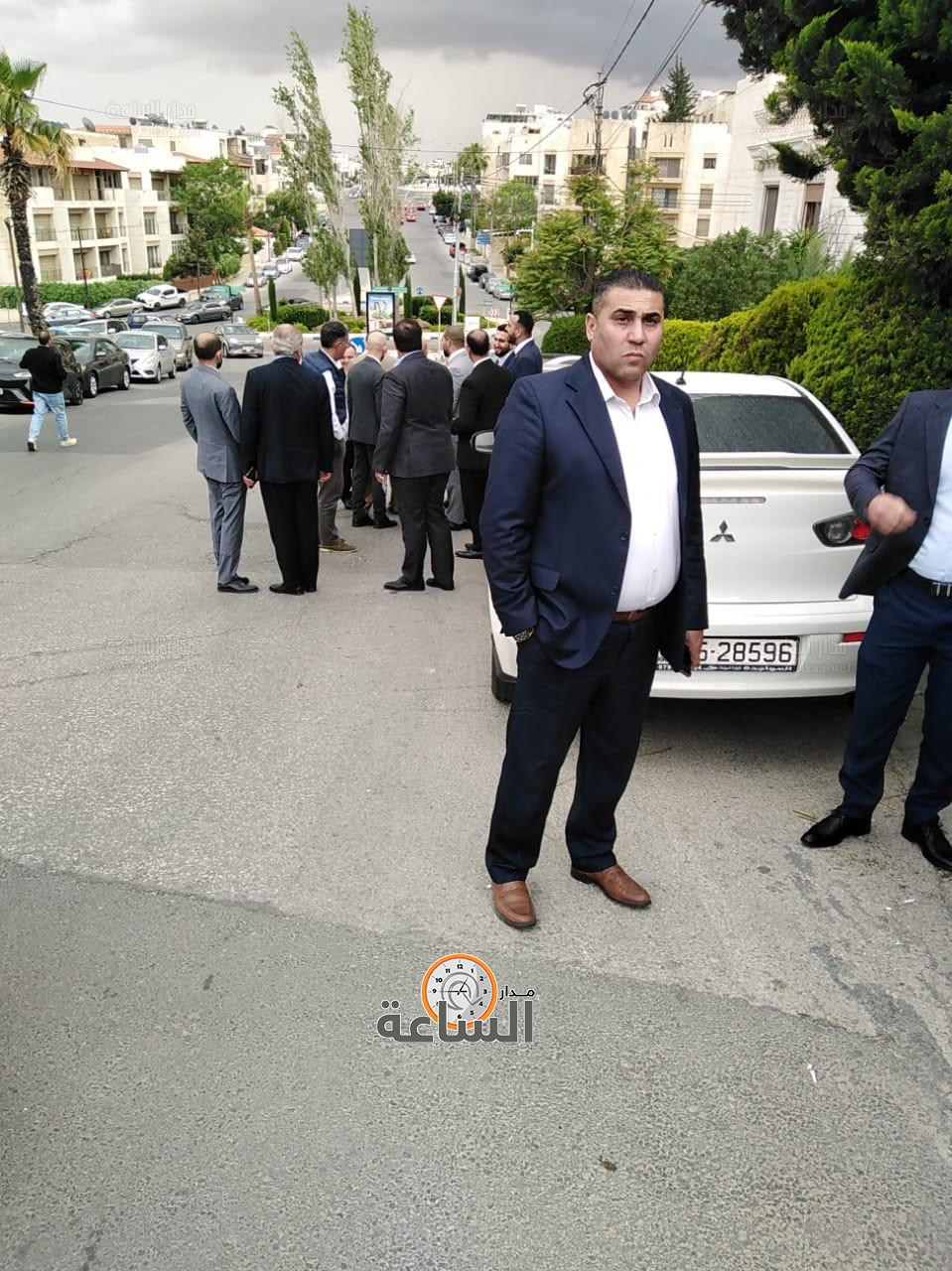 Madar Al-Saa Images 0.7680529893536905