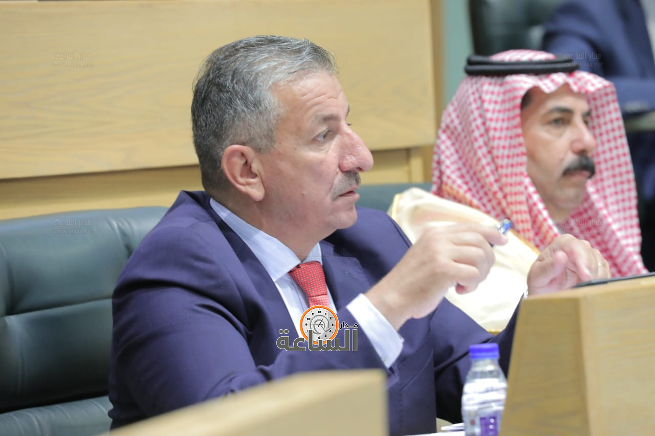 Madar Al-Saa Images 0.7010044591218716