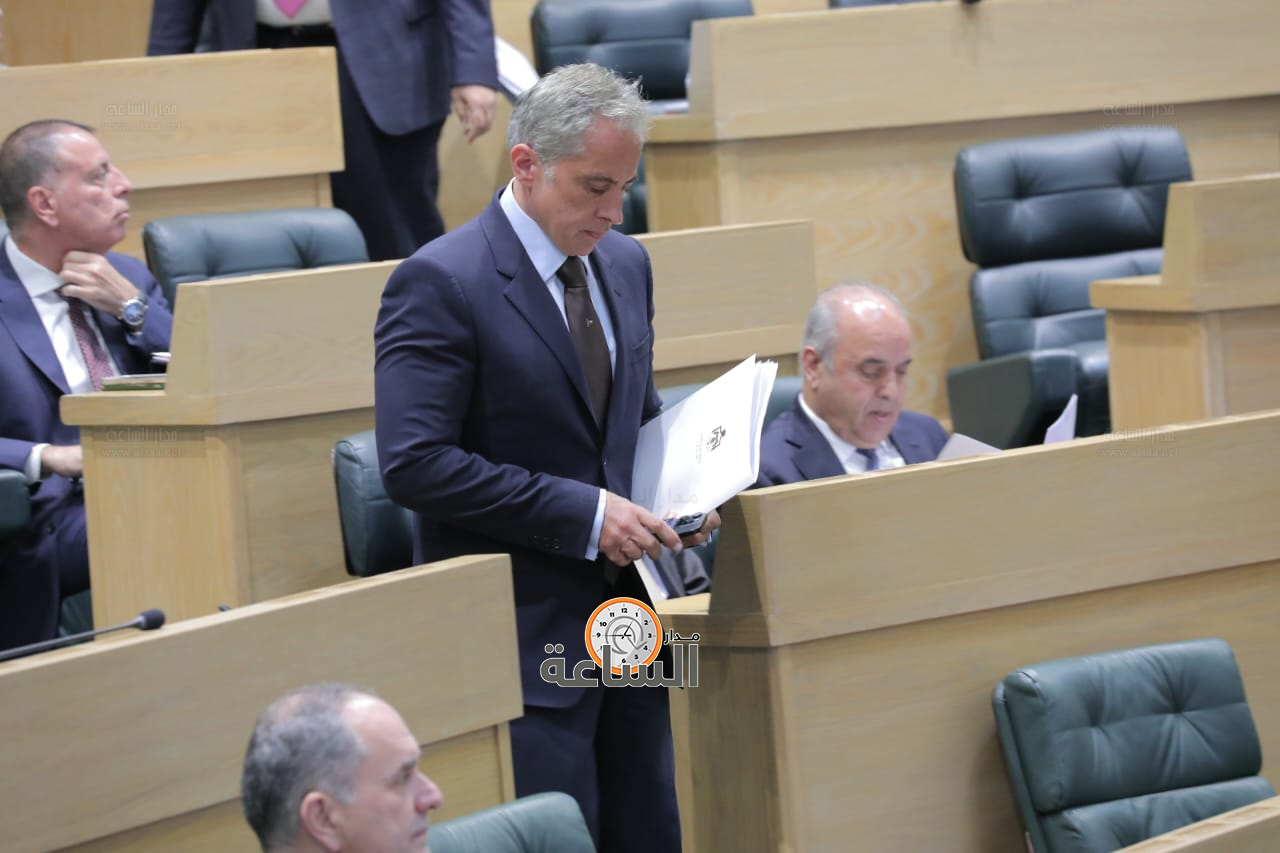 Madar Al-Saa Images 0.8110062403431885