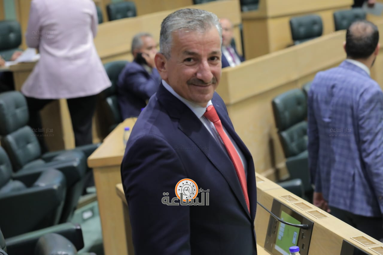 Madar Al-Saa Images 0.5388636459905906