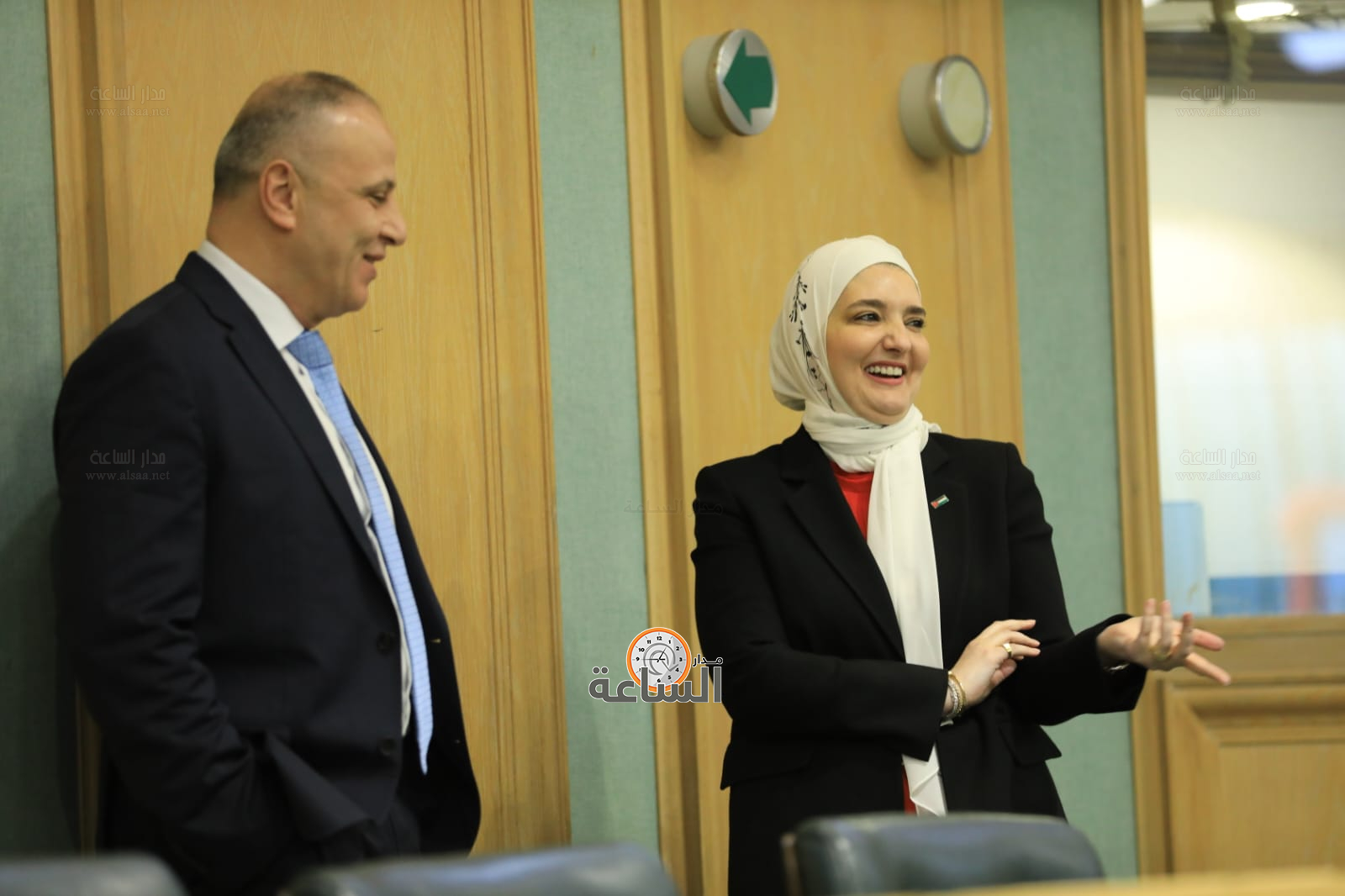 Madar Al-Saa Images 0.9548197636680845