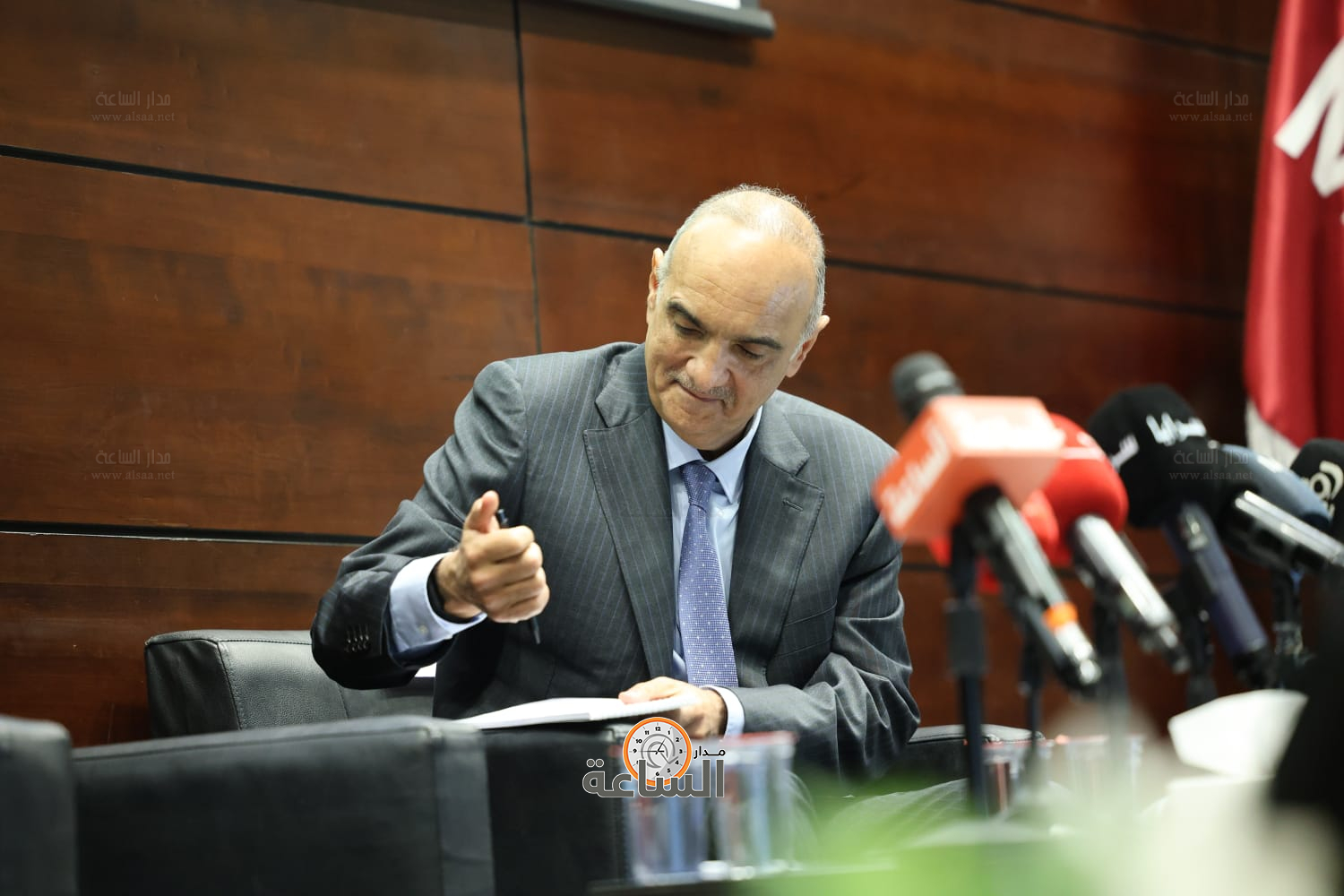 Madar Al-Saa Images 0.7900475948485359