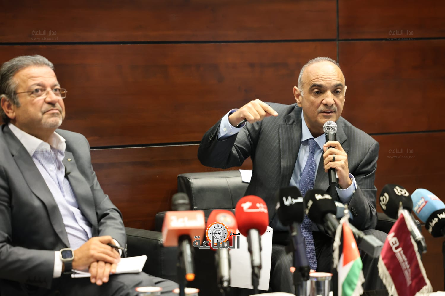 Madar Al-Saa Images 0.2186258991095733