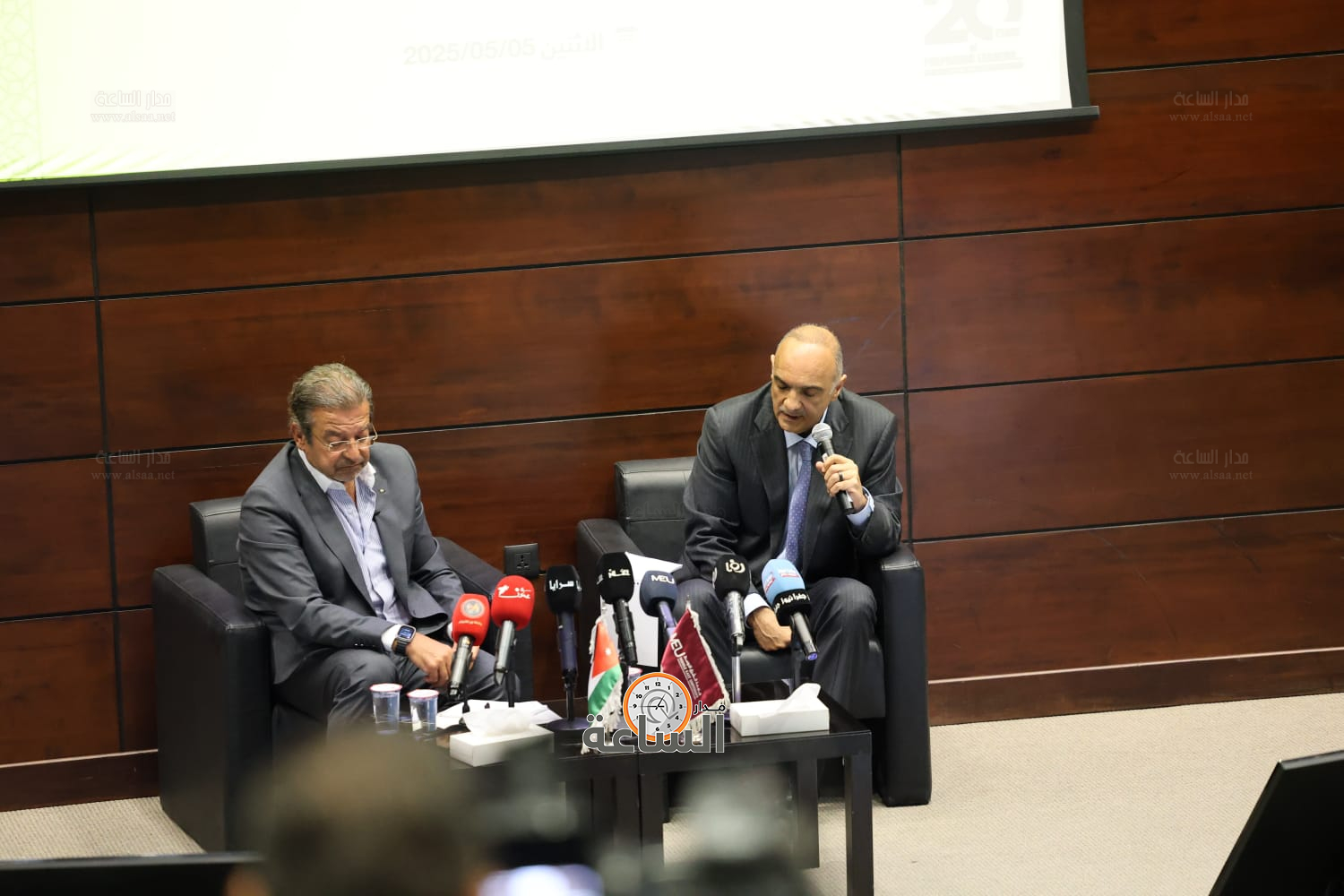 Madar Al-Saa Images 0.2614683869610921