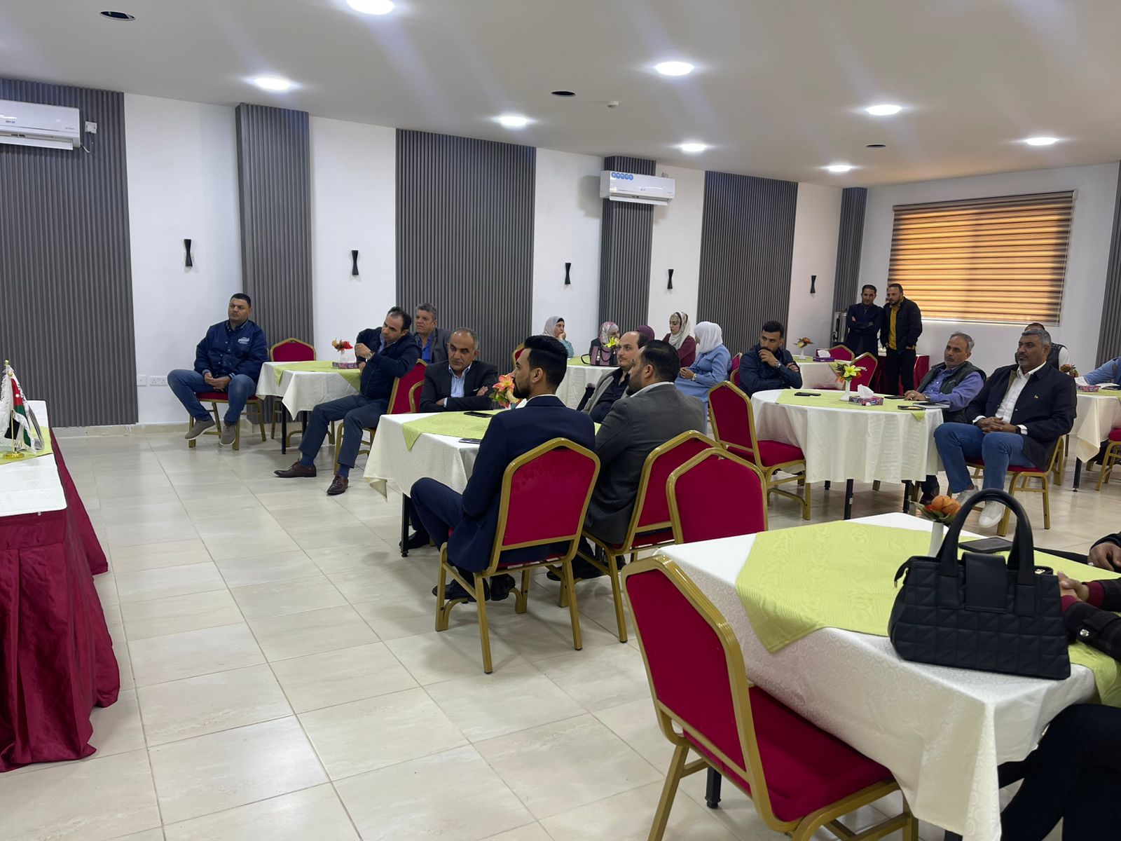 Madar Al-Saa Images 0.302961765788646