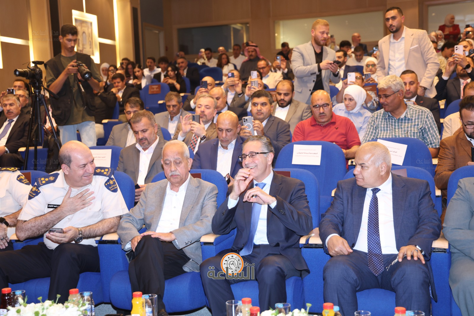 Madar Al-Saa Images 0.712226030623551