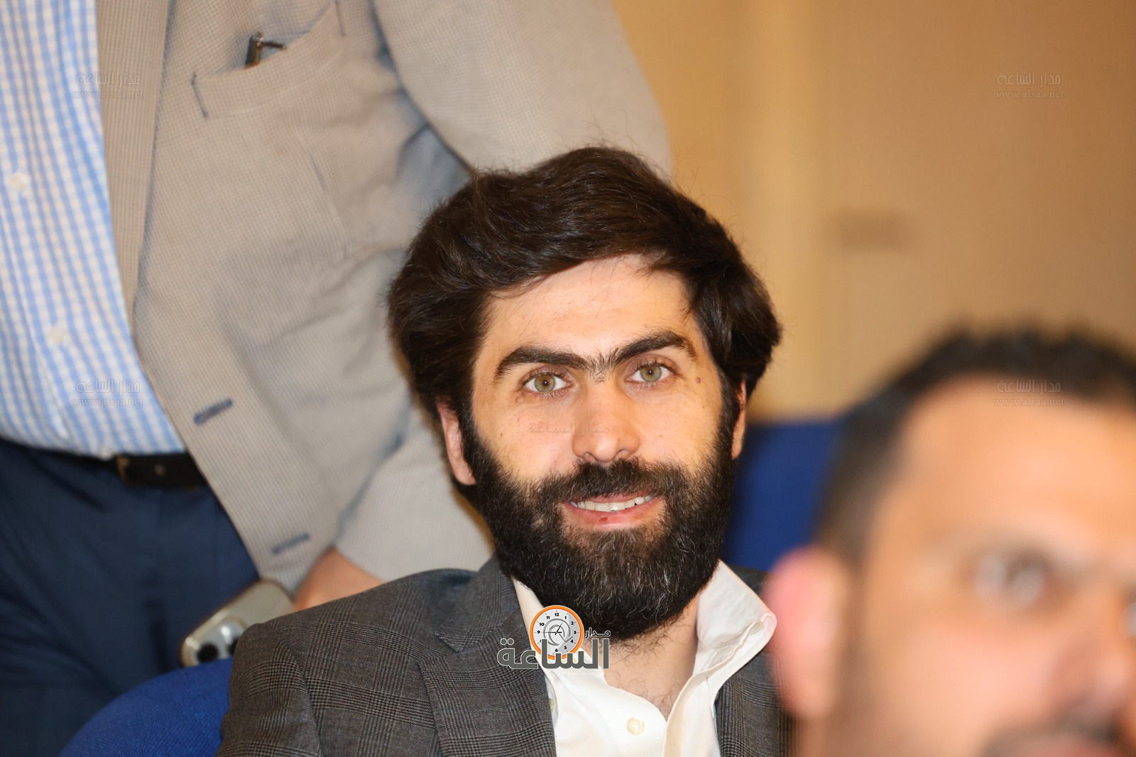 Madar Al-Saa Images 0.35899704102900487