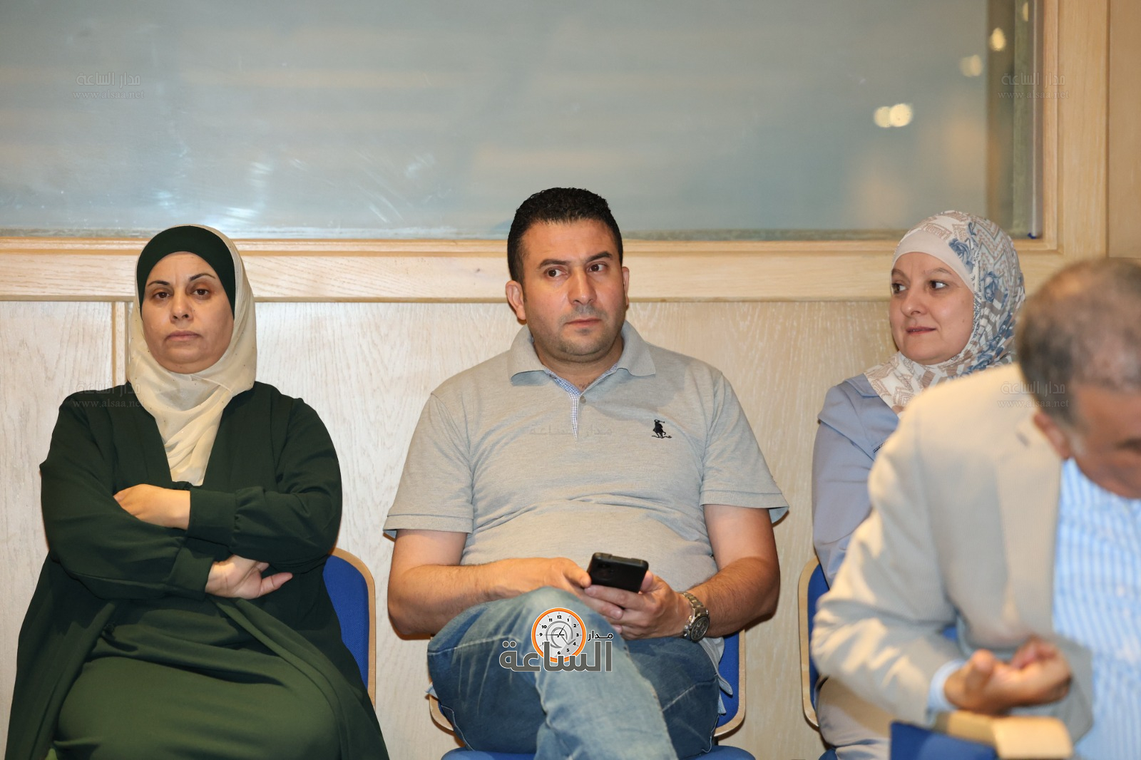 Madar Al-Saa Images 0.3135132055176353