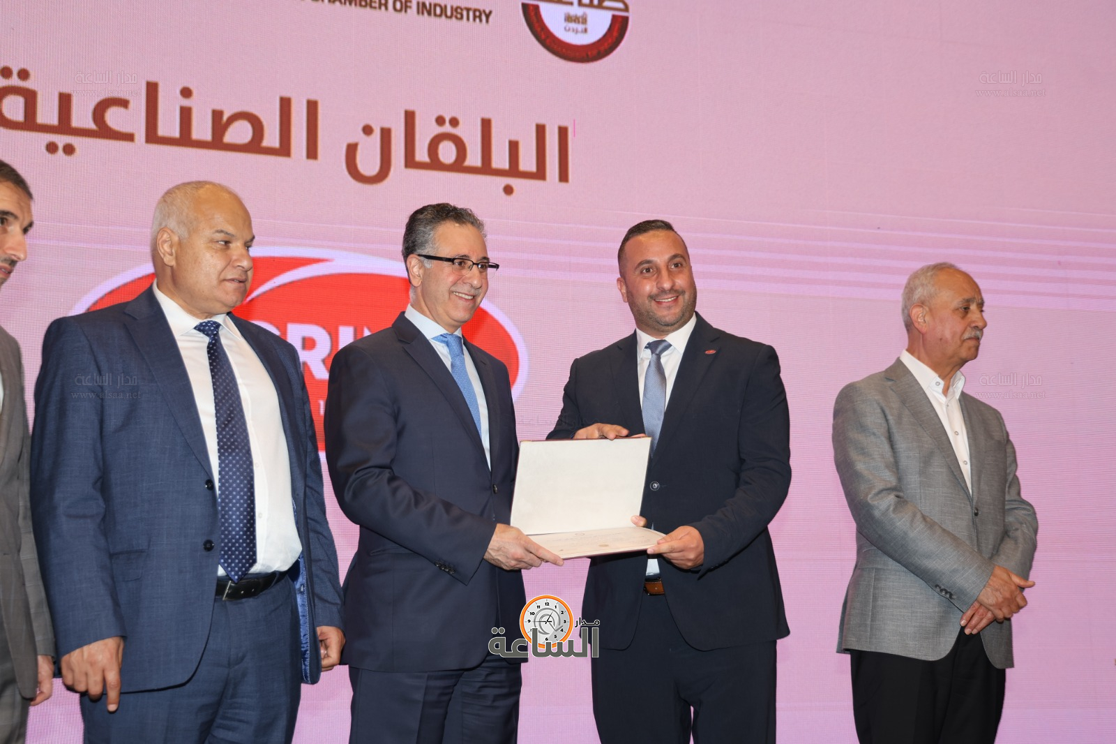 Madar Al-Saa Images 0.6110982997656713