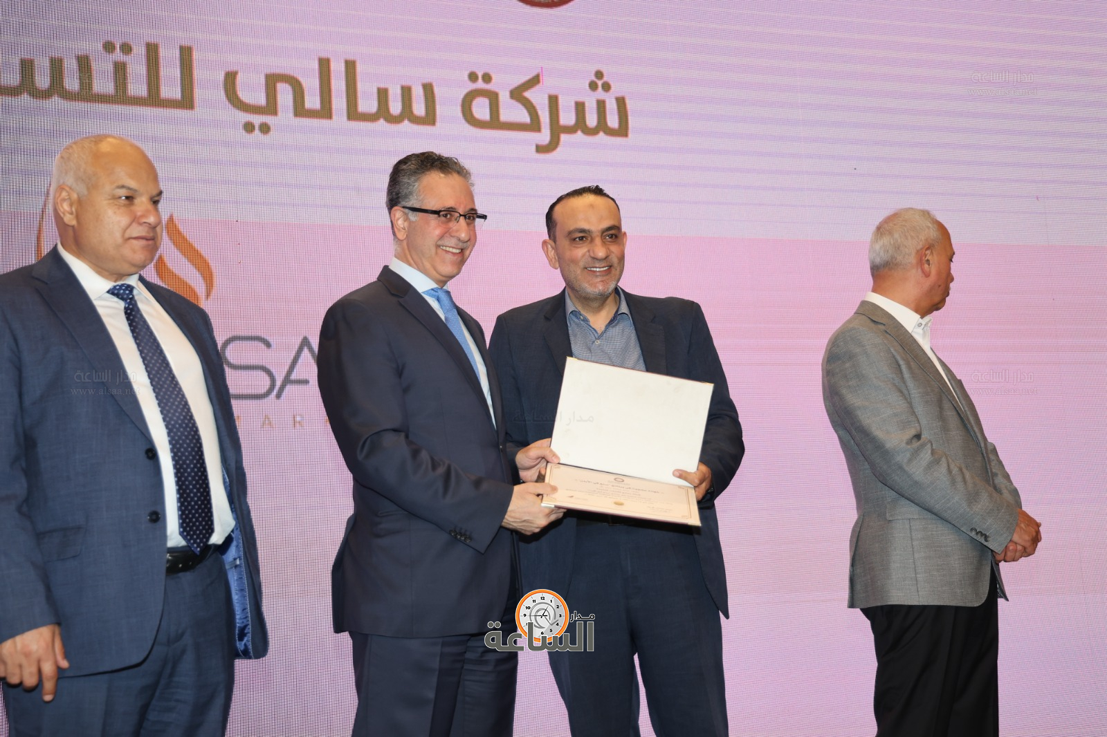 Madar Al-Saa Images 0.6466507462838109