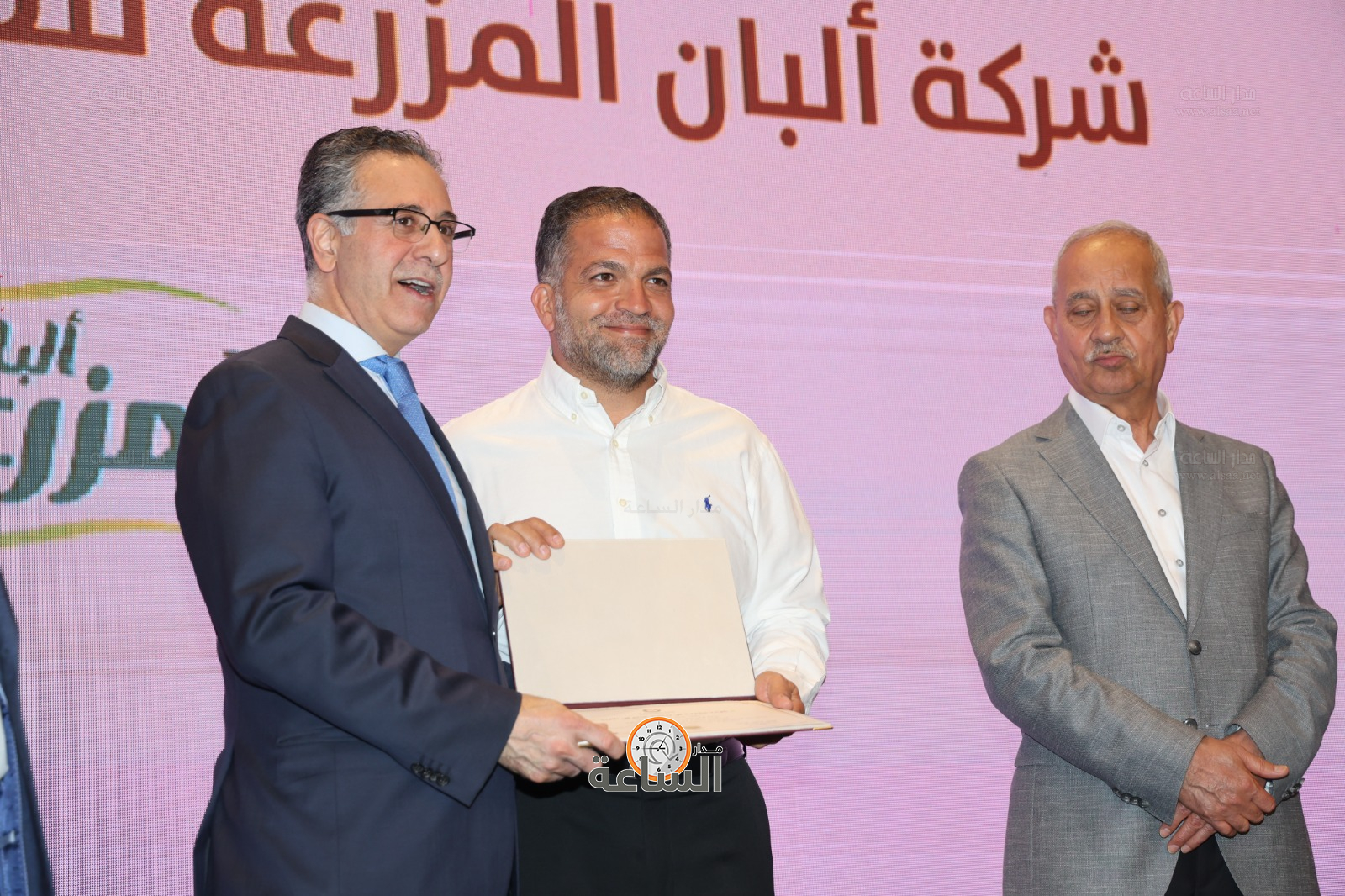 Madar Al-Saa Images 0.10791947092277154