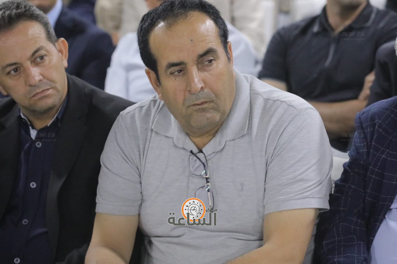 Madar Al-Saa Images 0.9808789756950999