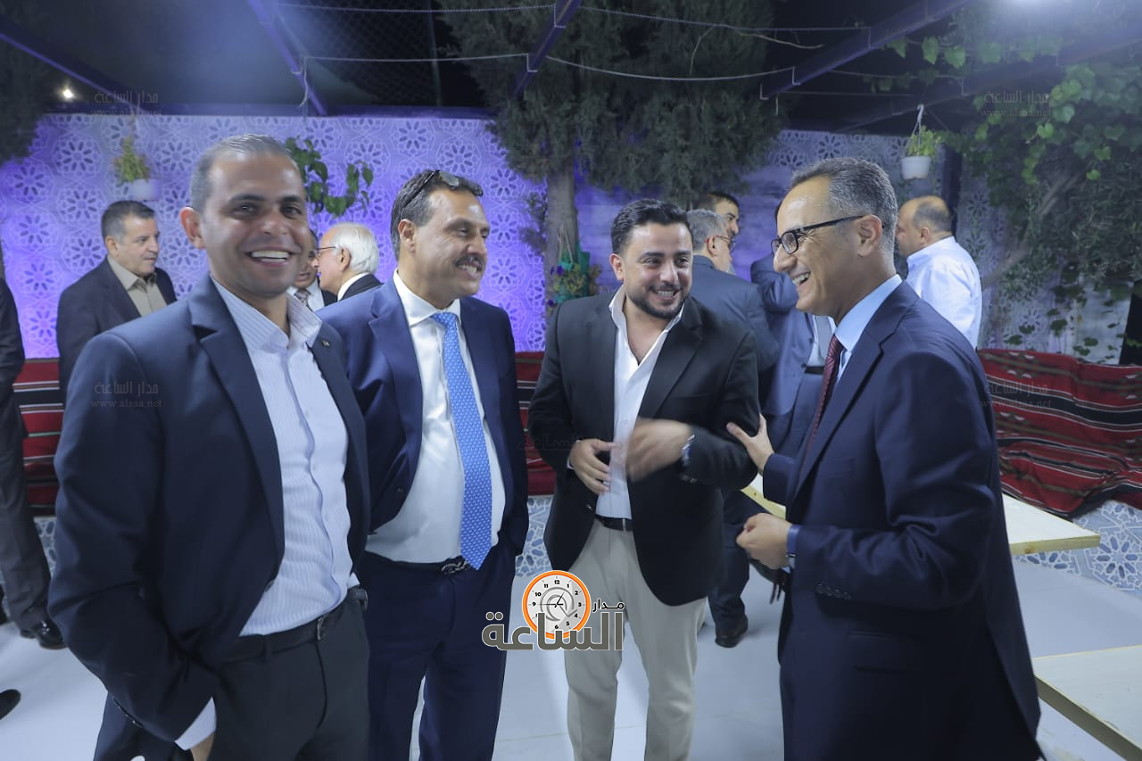 Madar Al-Saa Images 0.9622689896217619