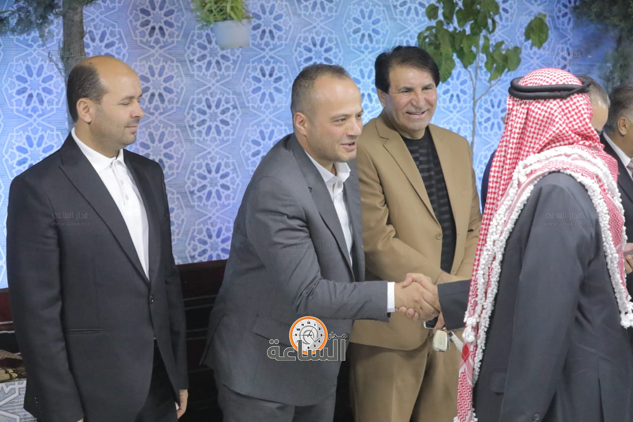 Madar Al-Saa Images 0.05210868308864347