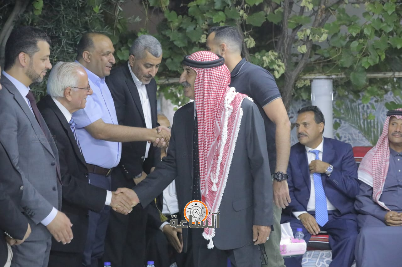 Madar Al-Saa Images 0.8508904323163881