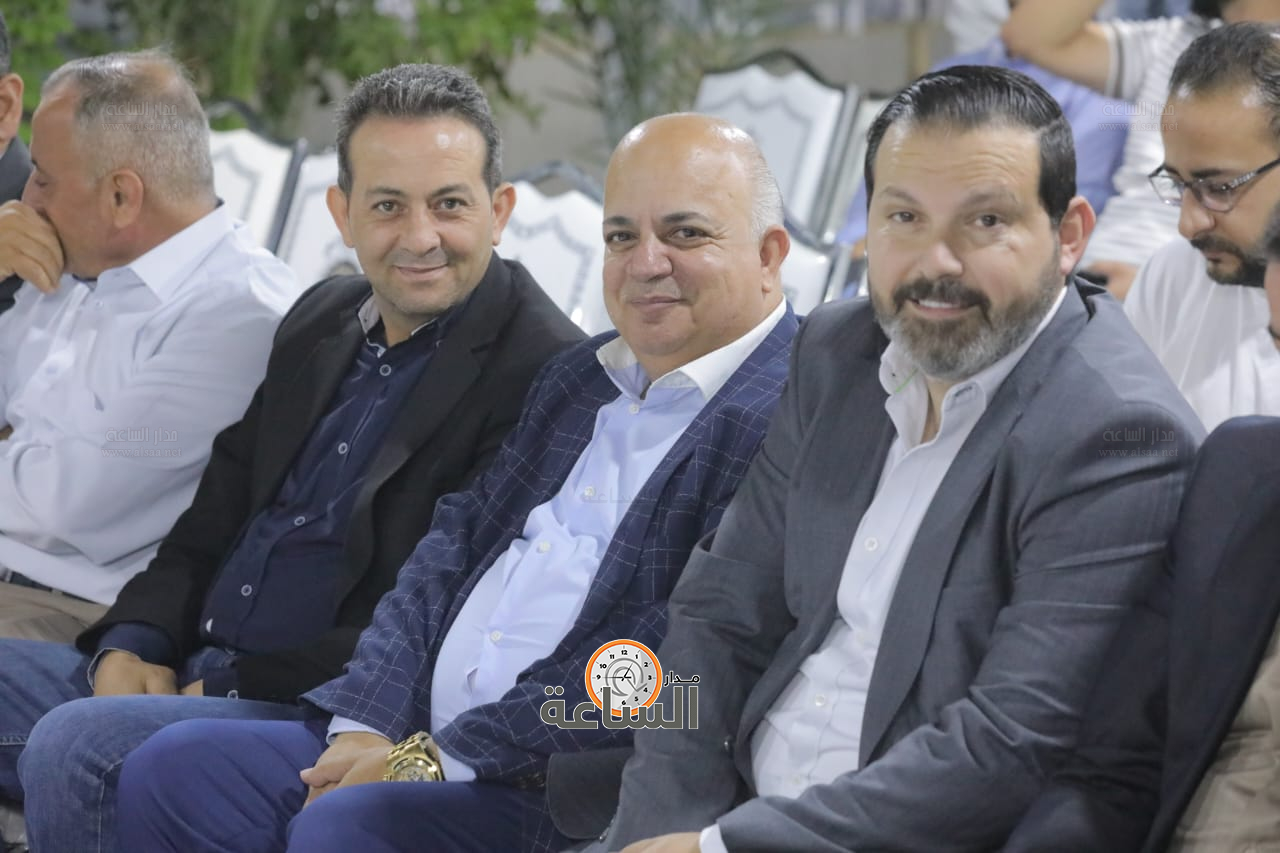 Madar Al-Saa Images 0.9369845156871791