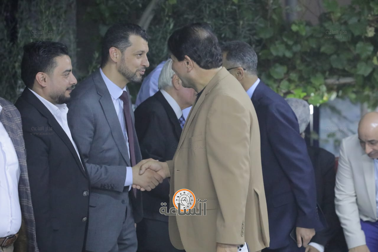 Madar Al-Saa Images 0.6720190184197694