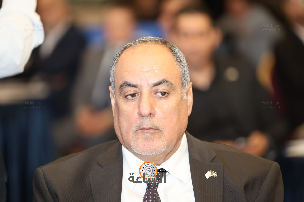 Madar Al-Saa Images 0.5877118704515841