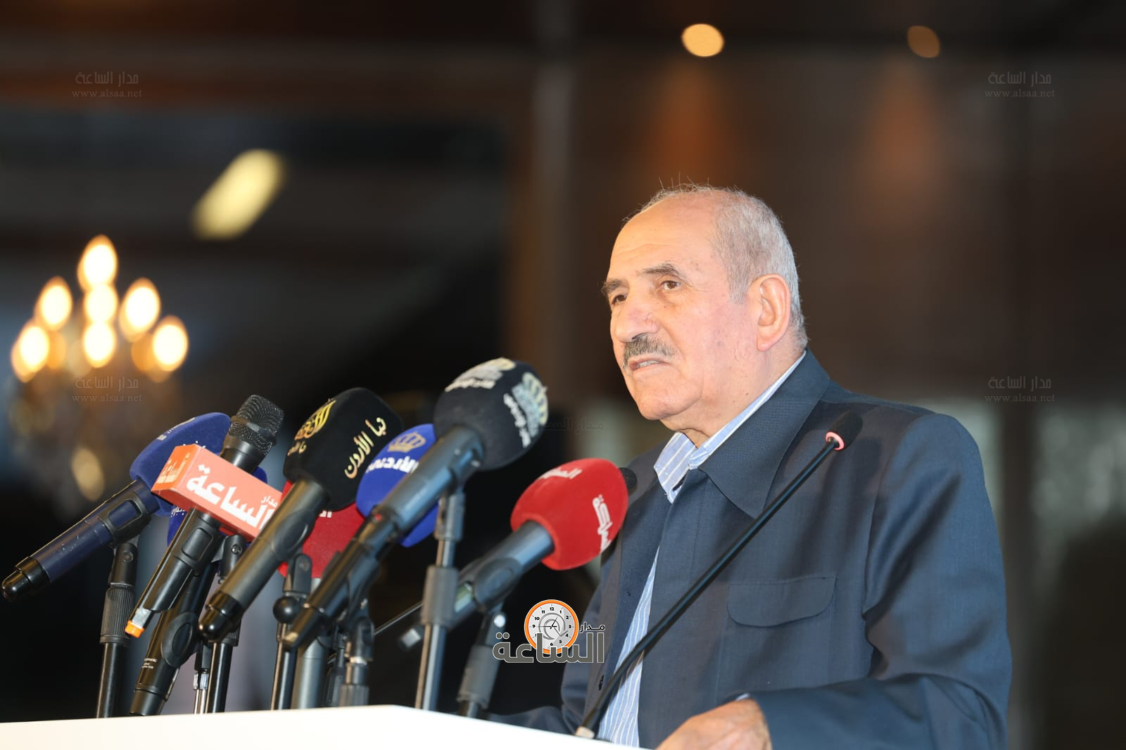 Madar Al-Saa Images 0.6930348690649271