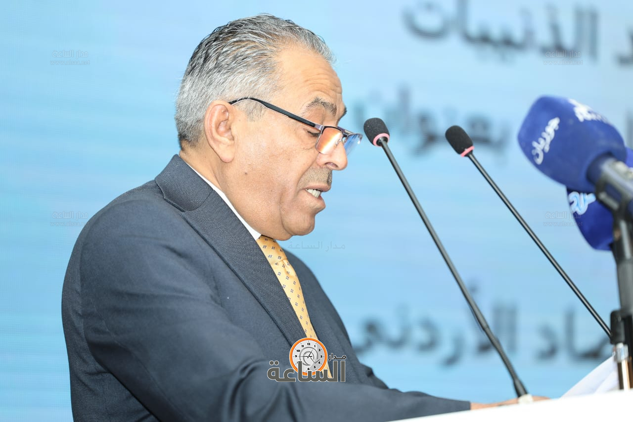 Madar Al-Saa Images 0.5064159780402279