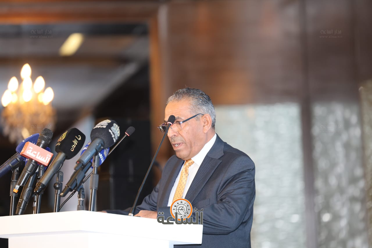 Madar Al-Saa Images 0.21946271909268977