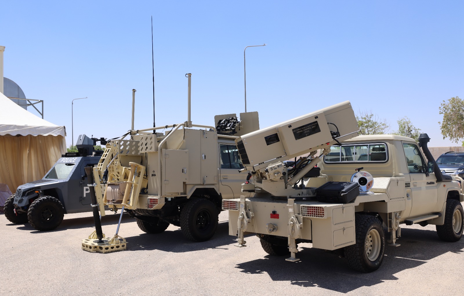 Madar Al-Saa Images 0.03854667069249107