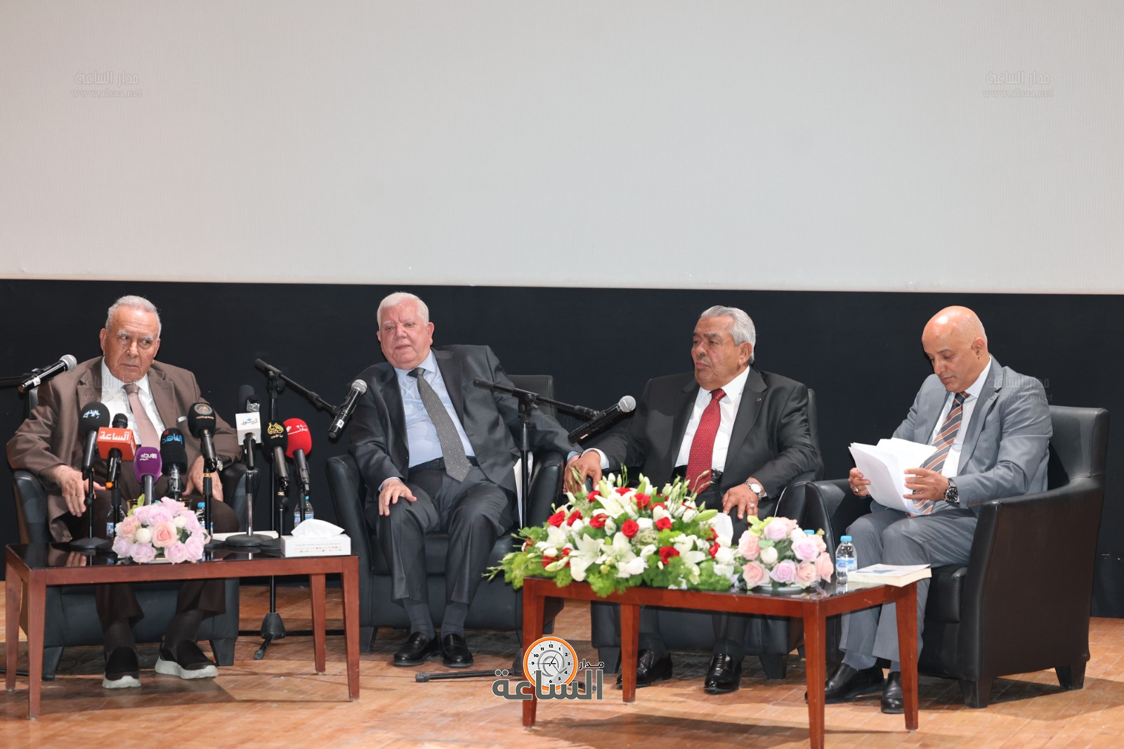 Madar Al-Saa Images 0.8008205367359561