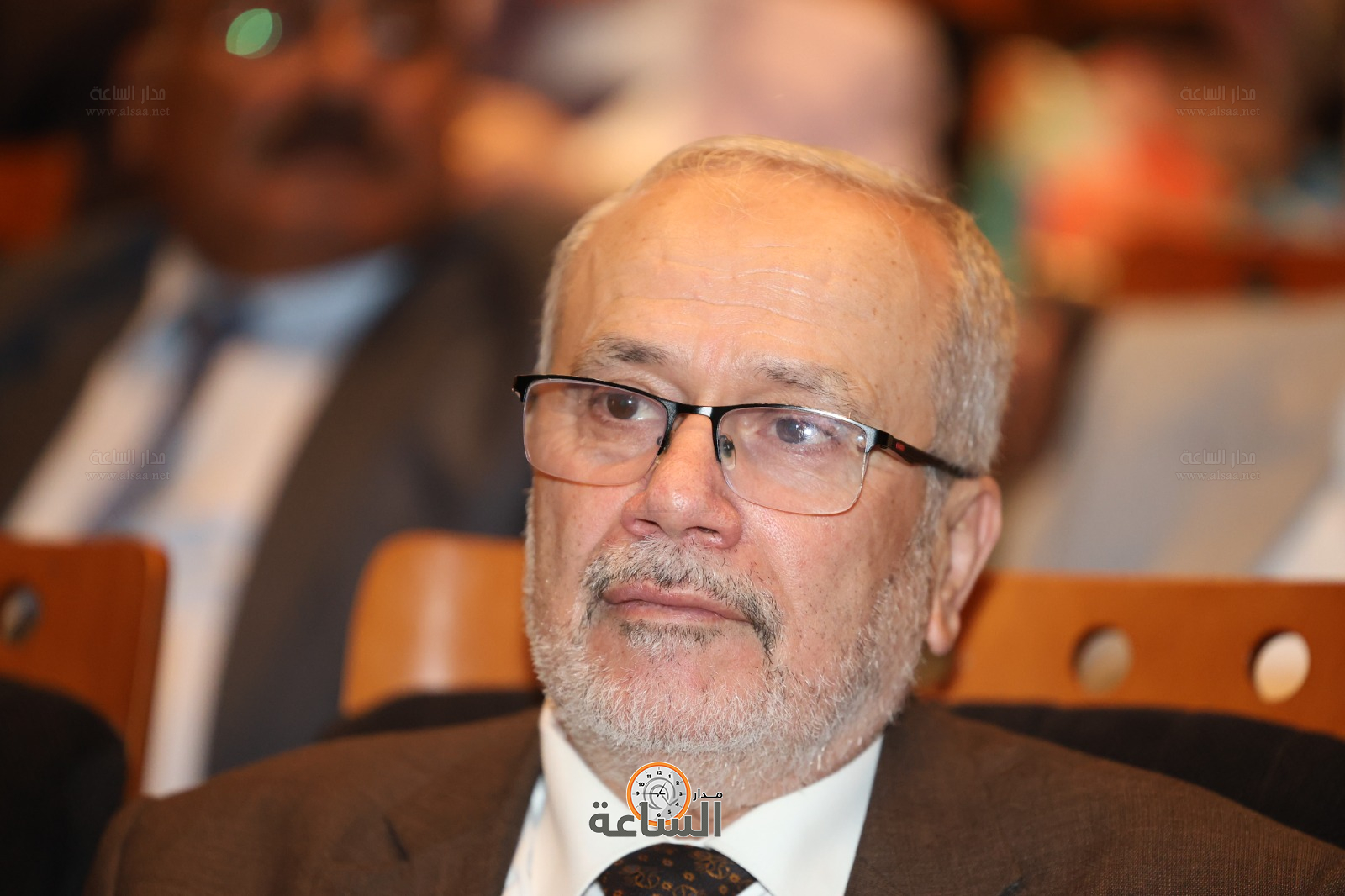 Madar Al-Saa Images 0.38779687847588773