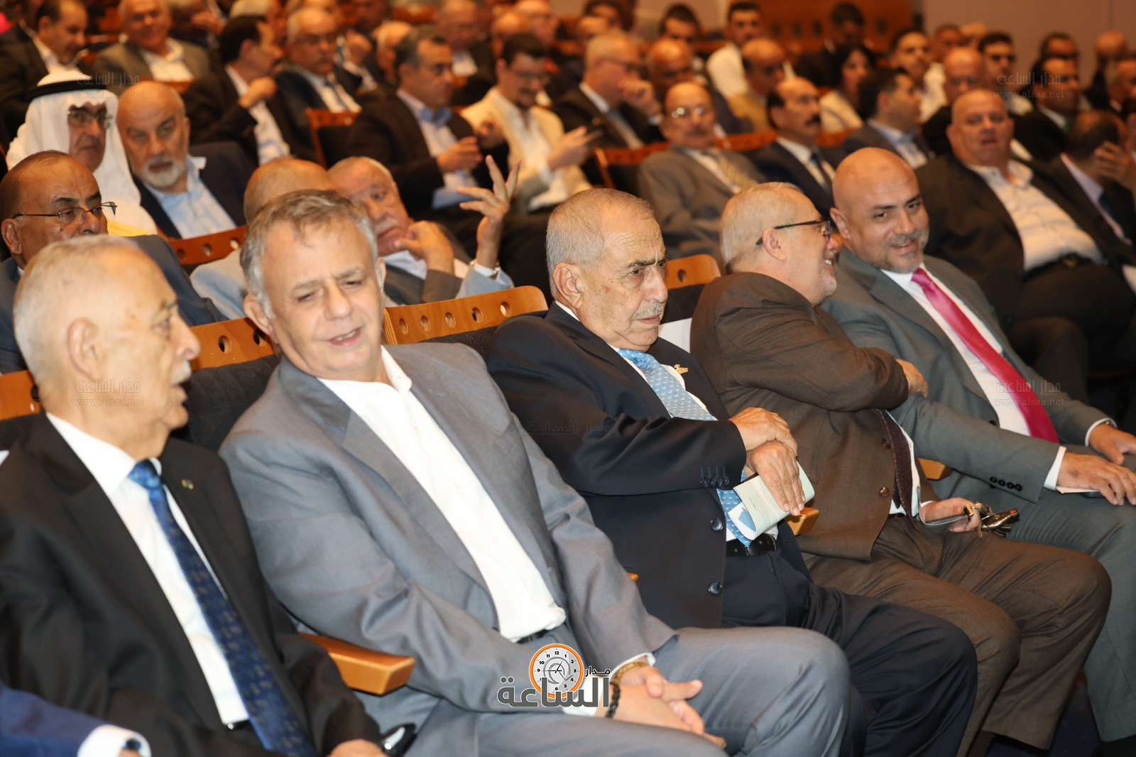 Madar Al-Saa Images 0.08870856078344724