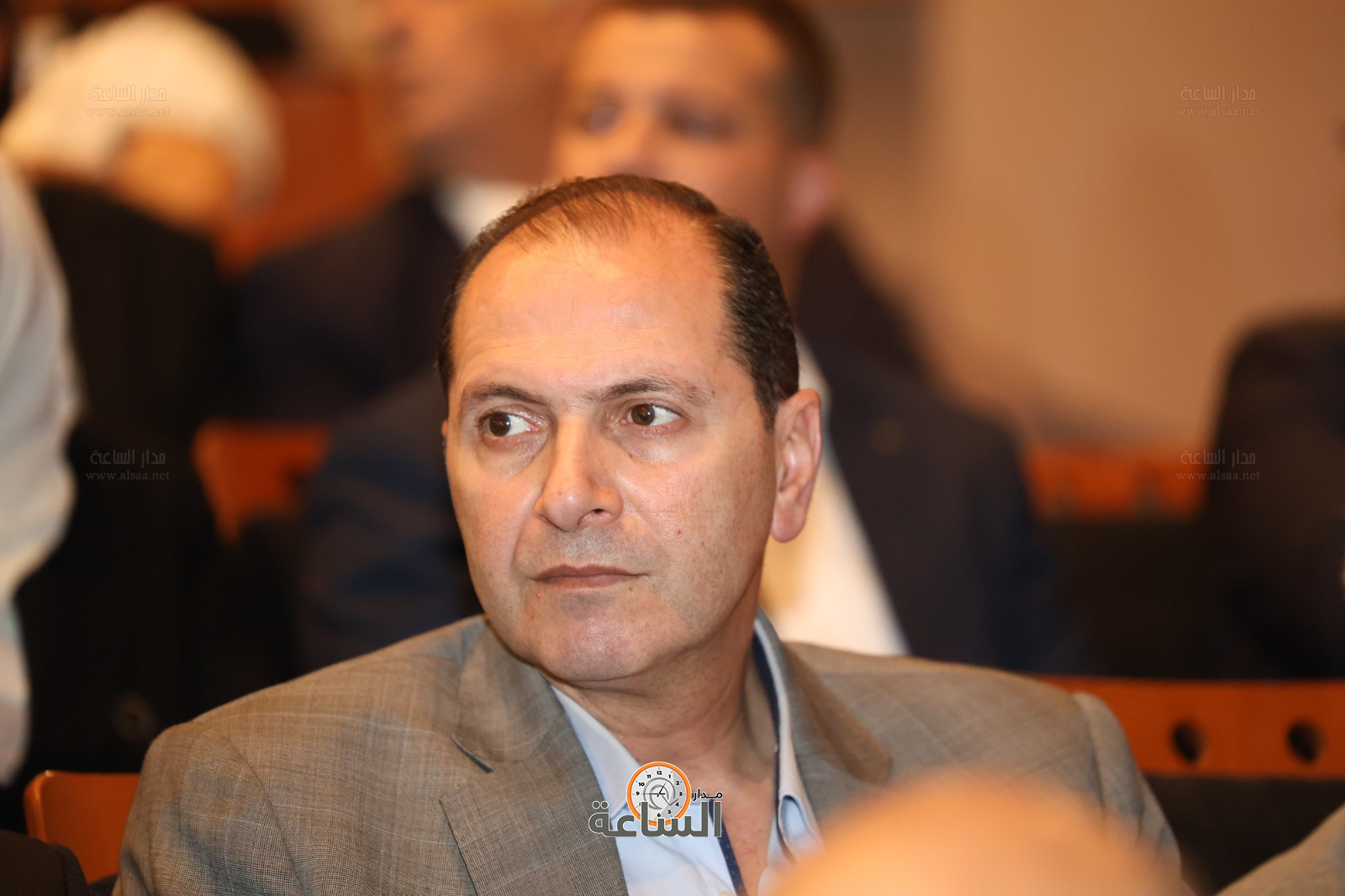 Madar Al-Saa Images 0.9489959259457649