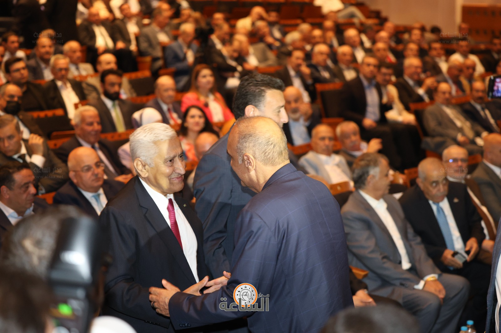 Madar Al-Saa Images 0.15502320895196176