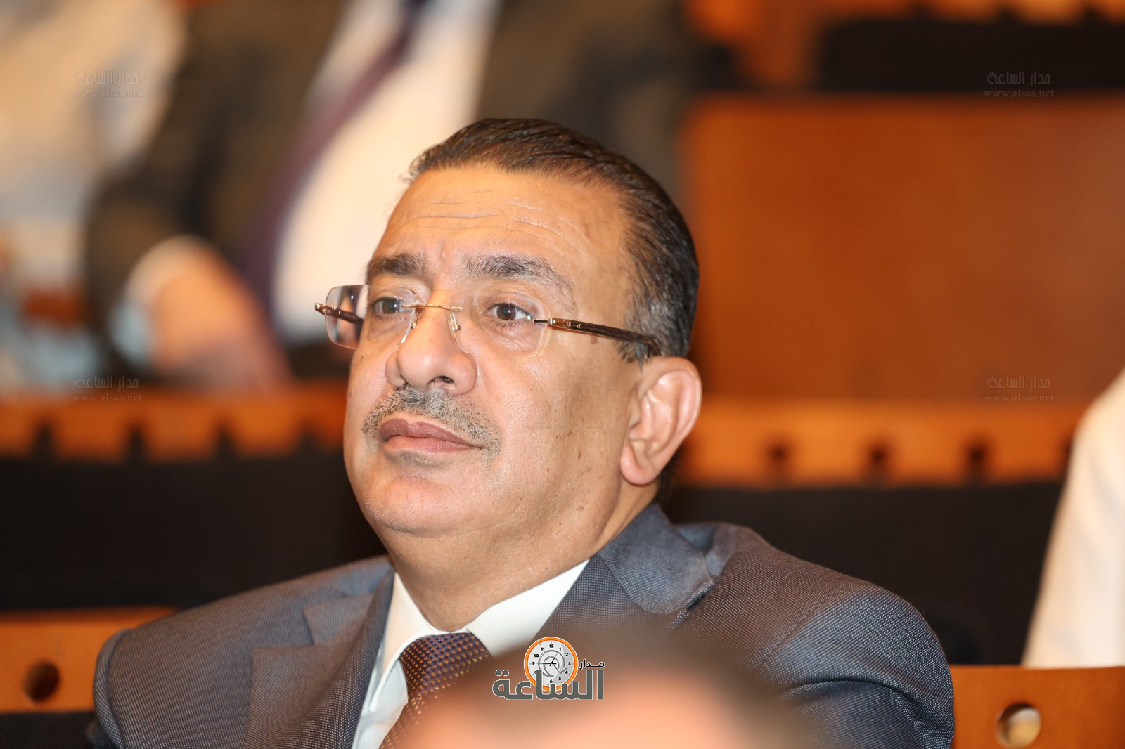 Madar Al-Saa Images 0.48413342613131083