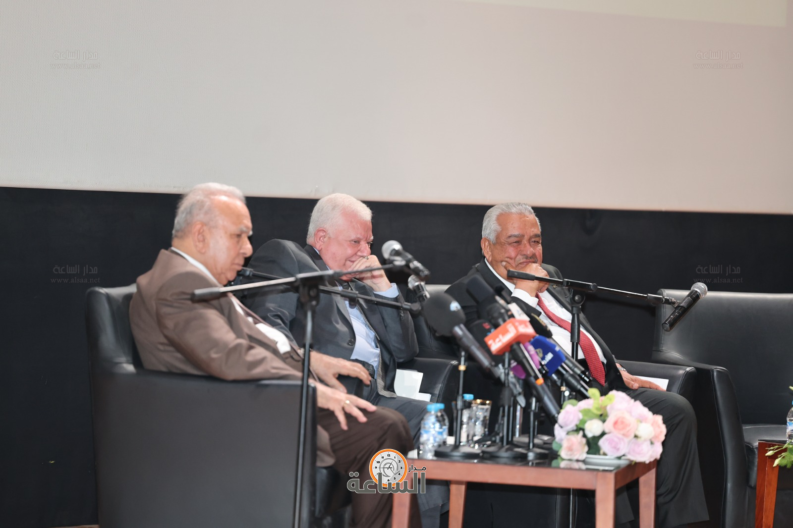 Madar Al-Saa Images 0.7353154118588693