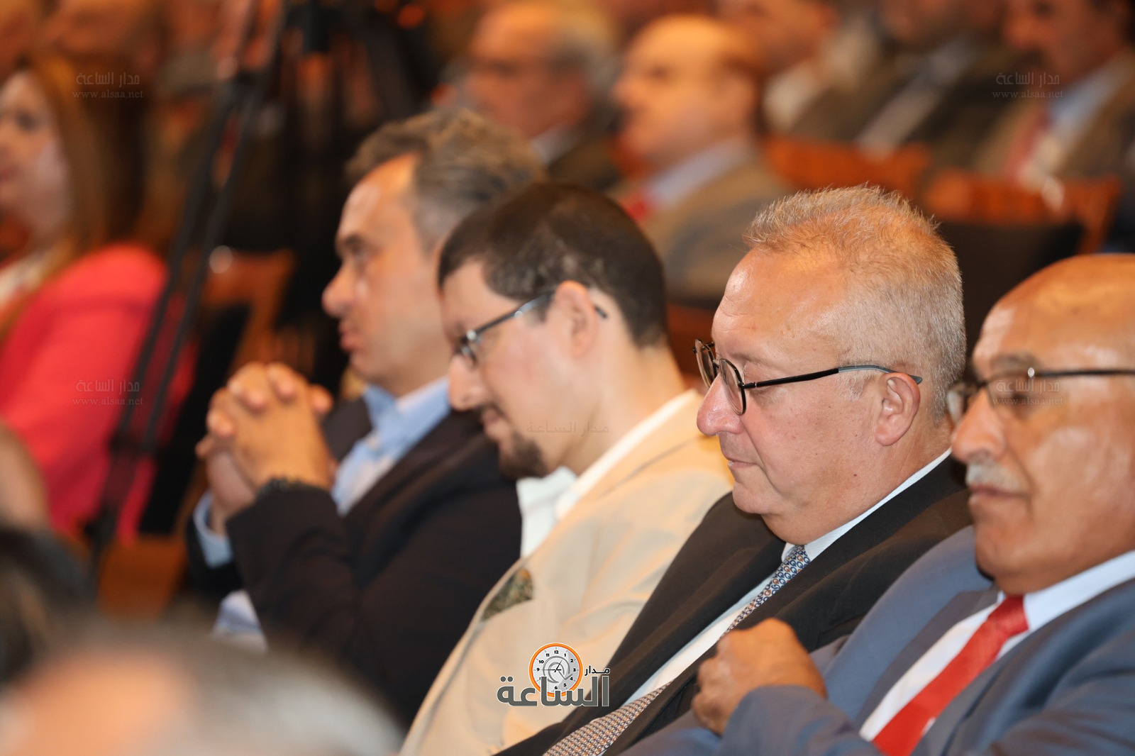 Madar Al-Saa Images 0.7294066299047722