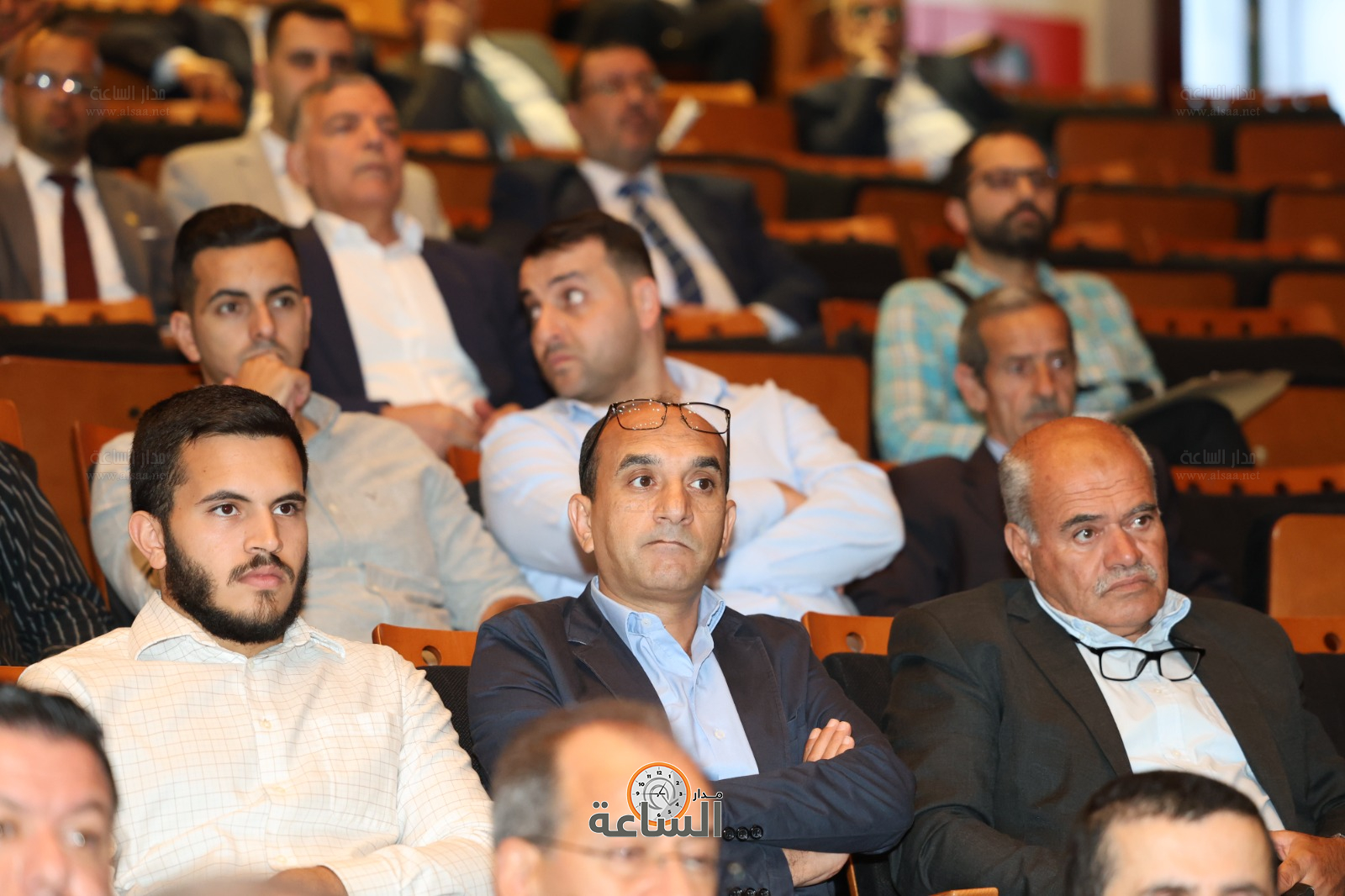 Madar Al-Saa Images 0.23667437065828