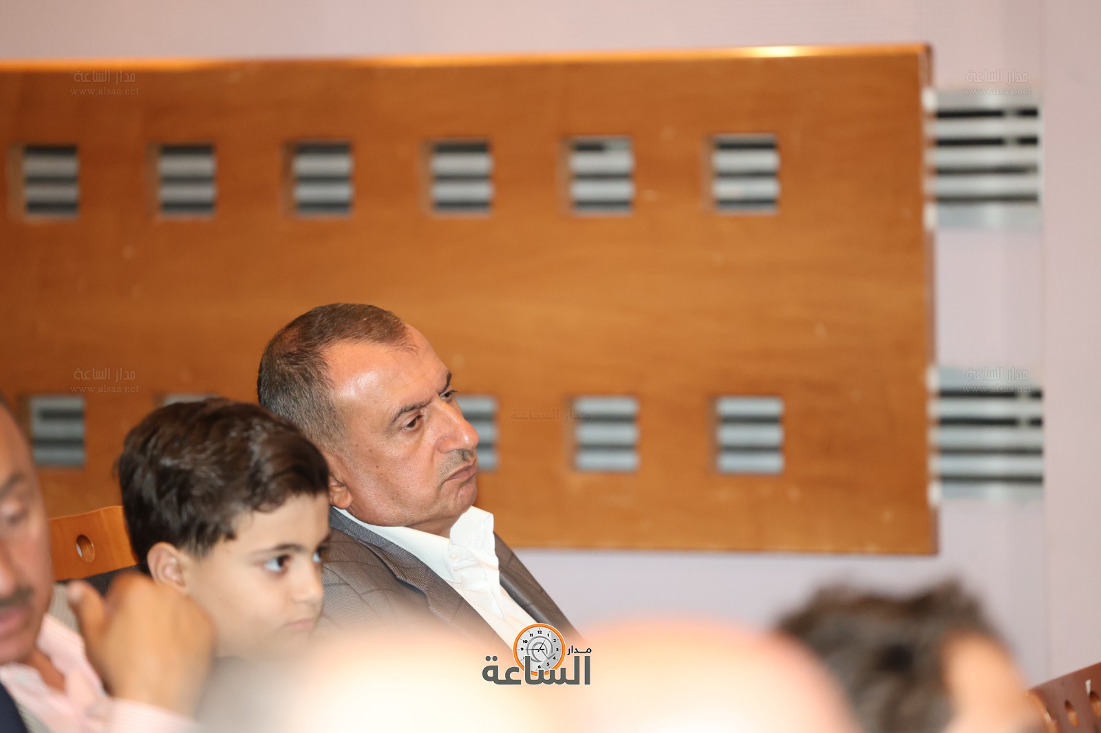 Madar Al-Saa Images 0.3287830949814303