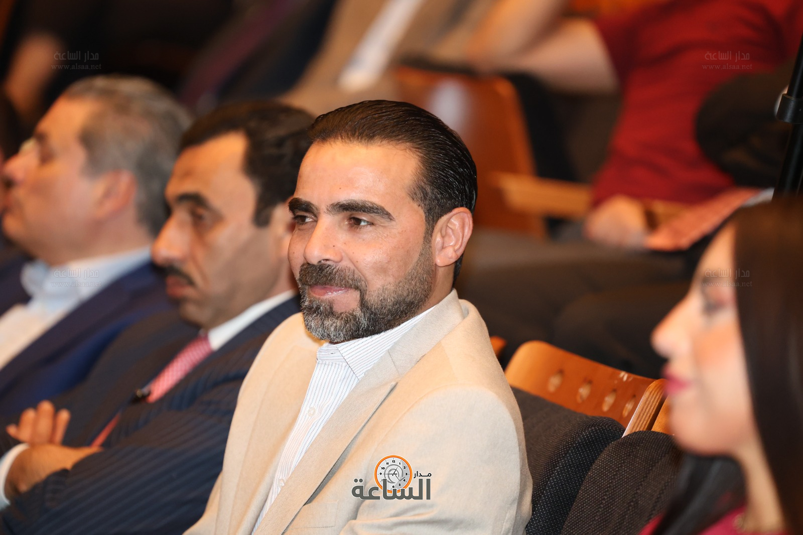 Madar Al-Saa Images 0.10921910458107764