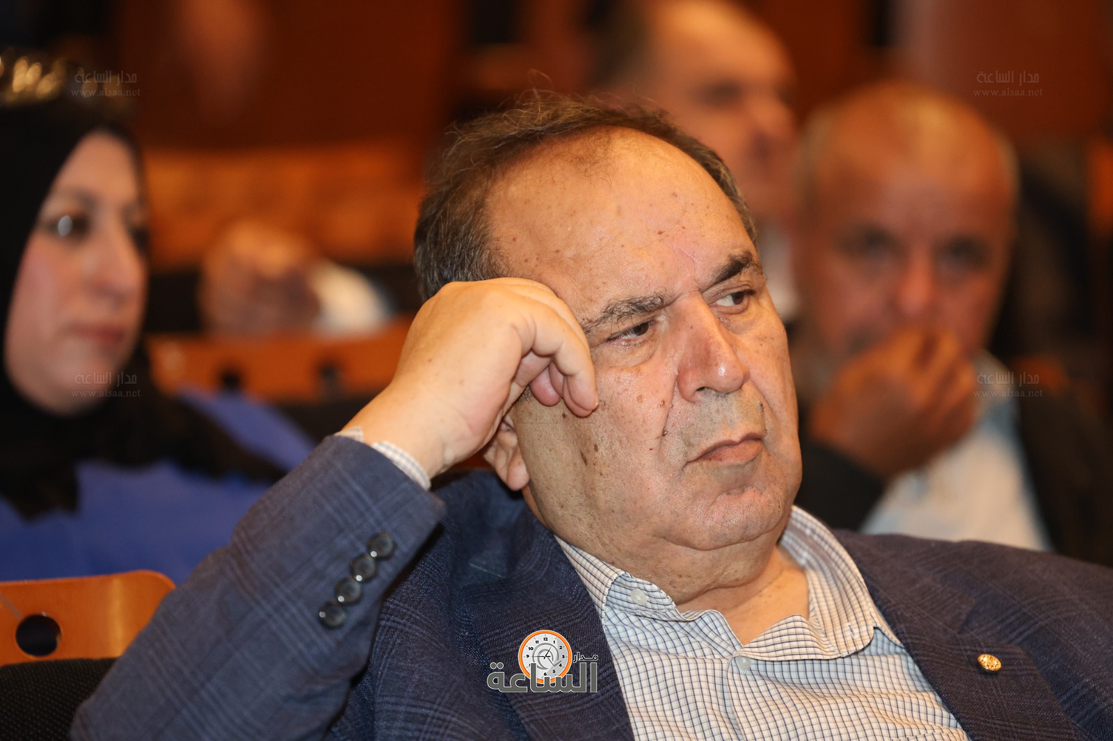 Madar Al-Saa Images 0.48641747566007687