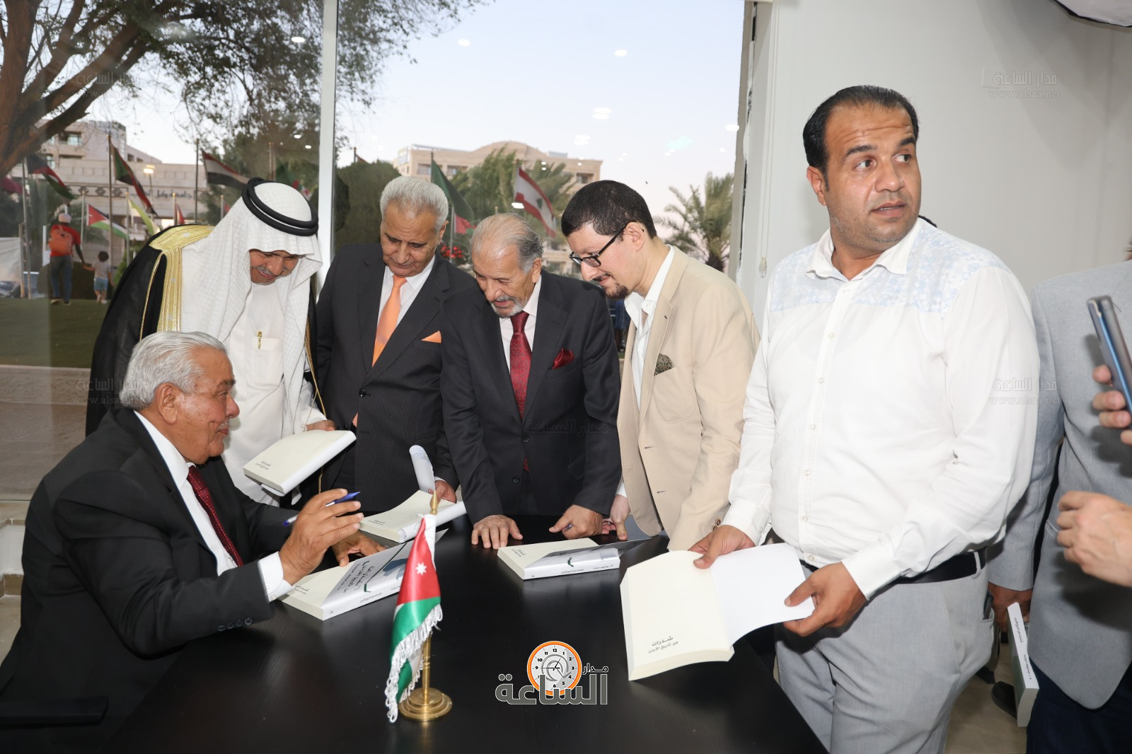 Madar Al-Saa Images 0.0457989421668028