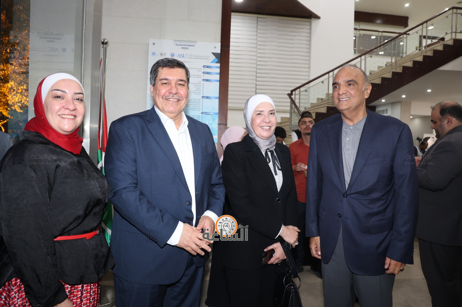 Madar Al-Saa Images 0.4865853392093322