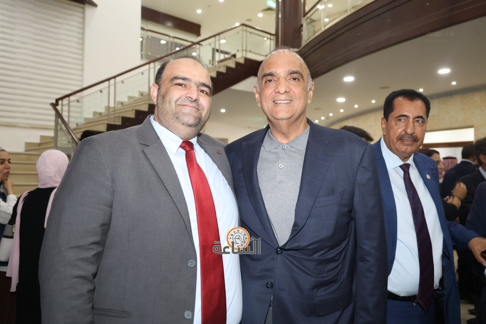 Madar Al-Saa Images 0.4620445618139579